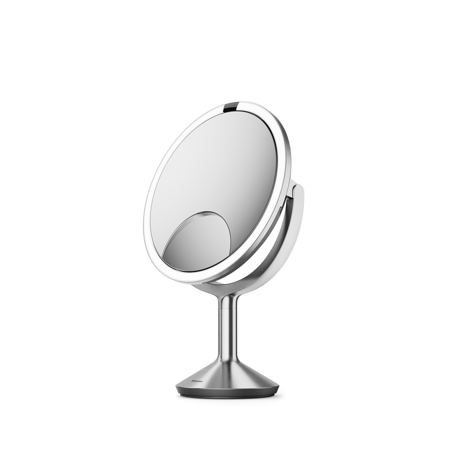 Simplehuman's Sensor Mirror Trio Max Brushed, Angled View showcasing 1x and 10x zoom.